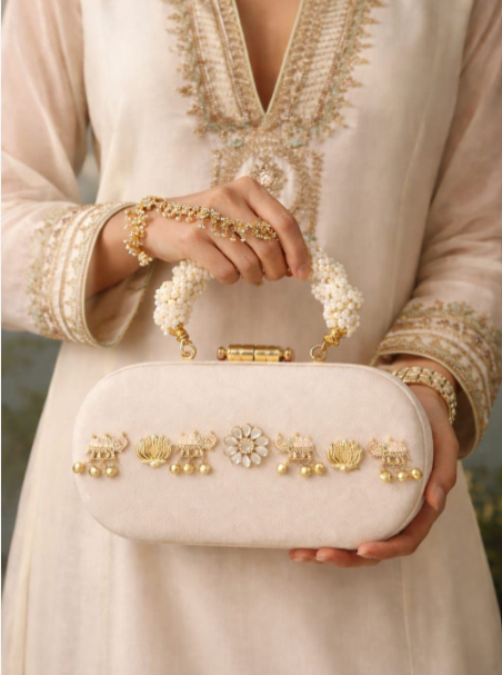 BOXWISH BY BHUMIKA Embellished Envelope Clutch