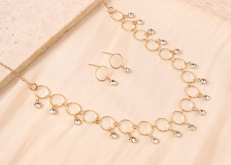 Tassel Treasures Necklace And Earrings Set